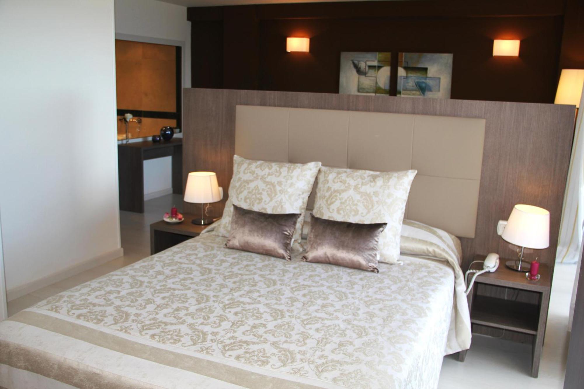 Hotel Playas De טורבייחה מראה חיצוני תמונה